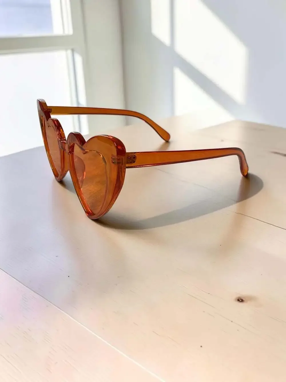 Retro Heart-Shaped Orange Fashion Sunglasses